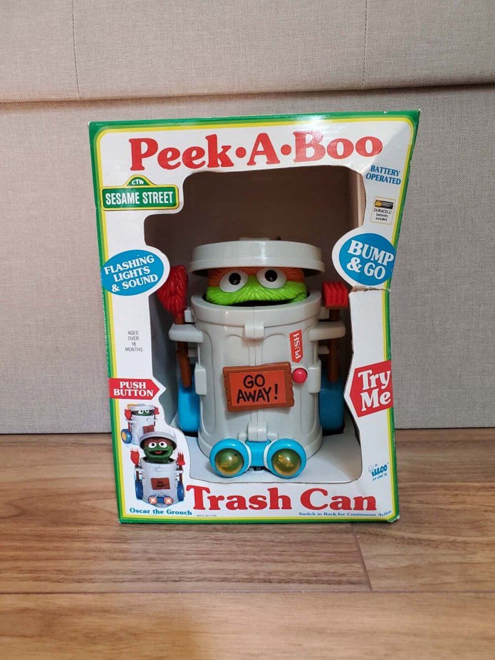 Vintage Sesame Street Oscar the Grouch Peek A Boo Trash Can Illco 1992